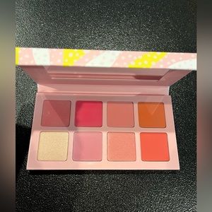 Blush & Highlight Palette
